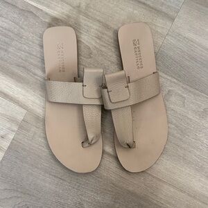 MERCEDES CASTILLO Beige Leather Flats